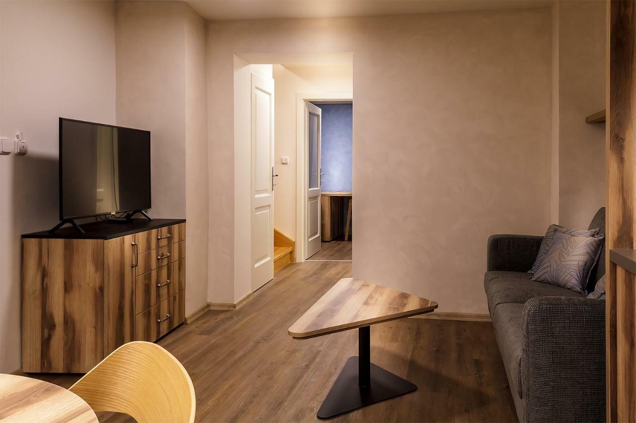 Hnizdo Apartment Mikulov Exterior photo